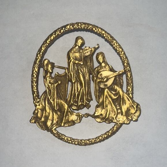 Vintage MFA Museum of Fine Arts Medieval Maidens Playing Music Brooch/Pin - Picture 7 of 8